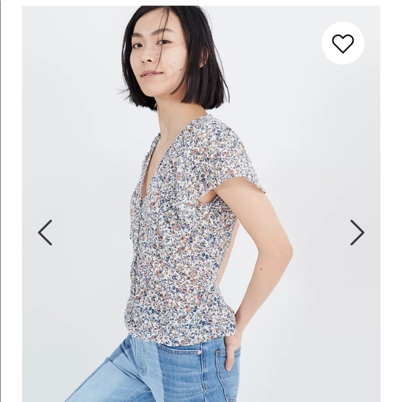 Madewell Flutter-Sleeve Top in Blossoming Vines - Picture 3 of 7